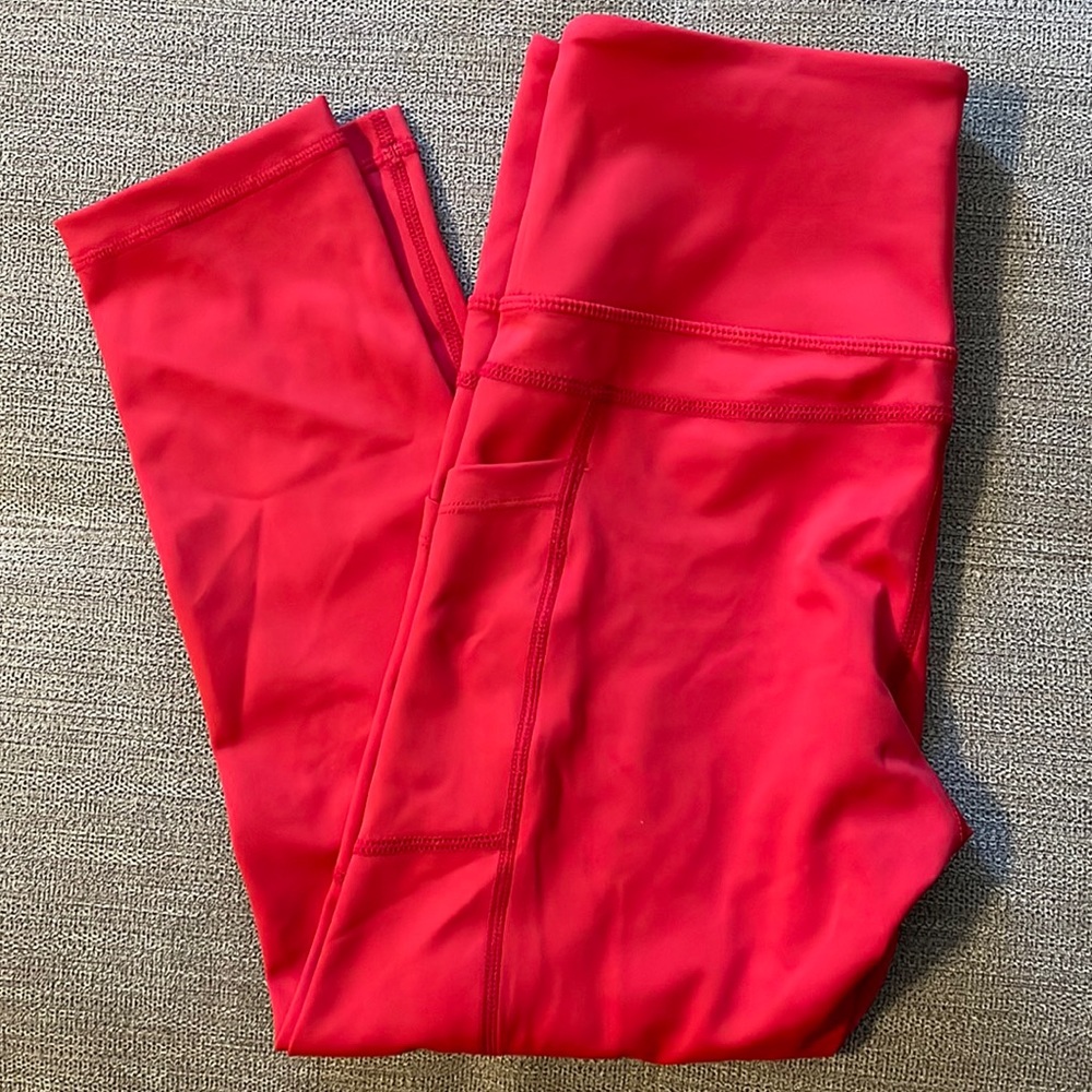 Zyia crop light n tight leggings (Red)